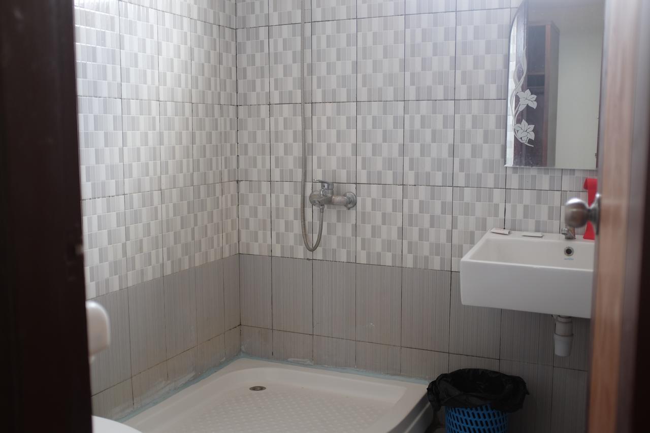 Reddoorz Plus Near Senen Jakarta Eksteriør bilde