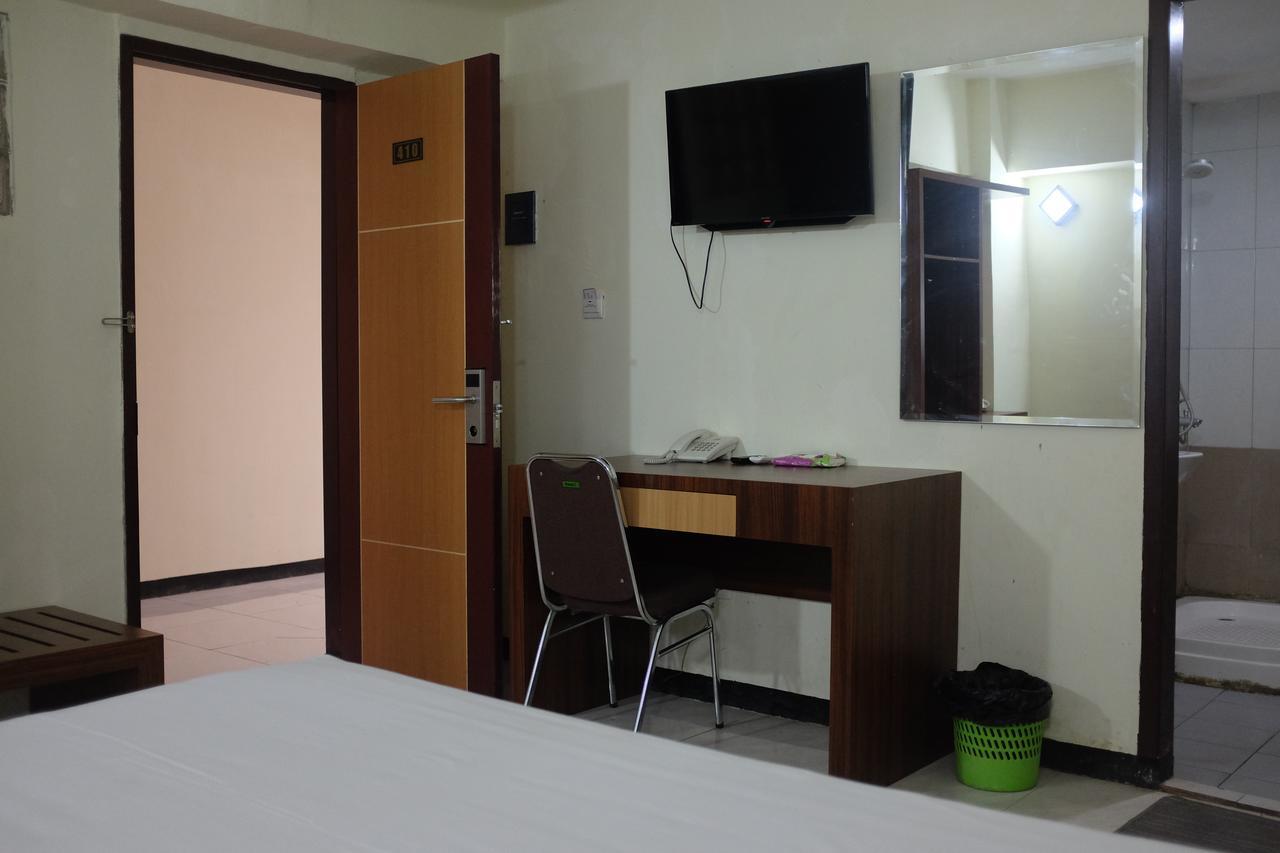 Reddoorz Plus Near Senen Jakarta Eksteriør bilde